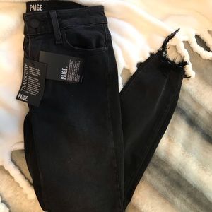 PAIGE Hoxton Crop Distressed Jeans Black Fog Sz 25